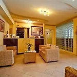 فندق Park Ambrozia 3*