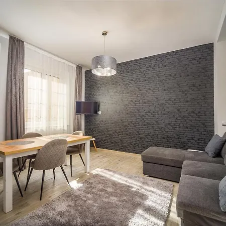 Park Ambrozia Hotel 3*
