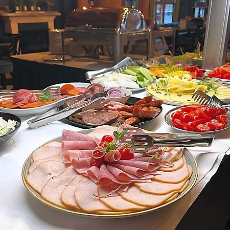 Otel Park Ambrozia 3*